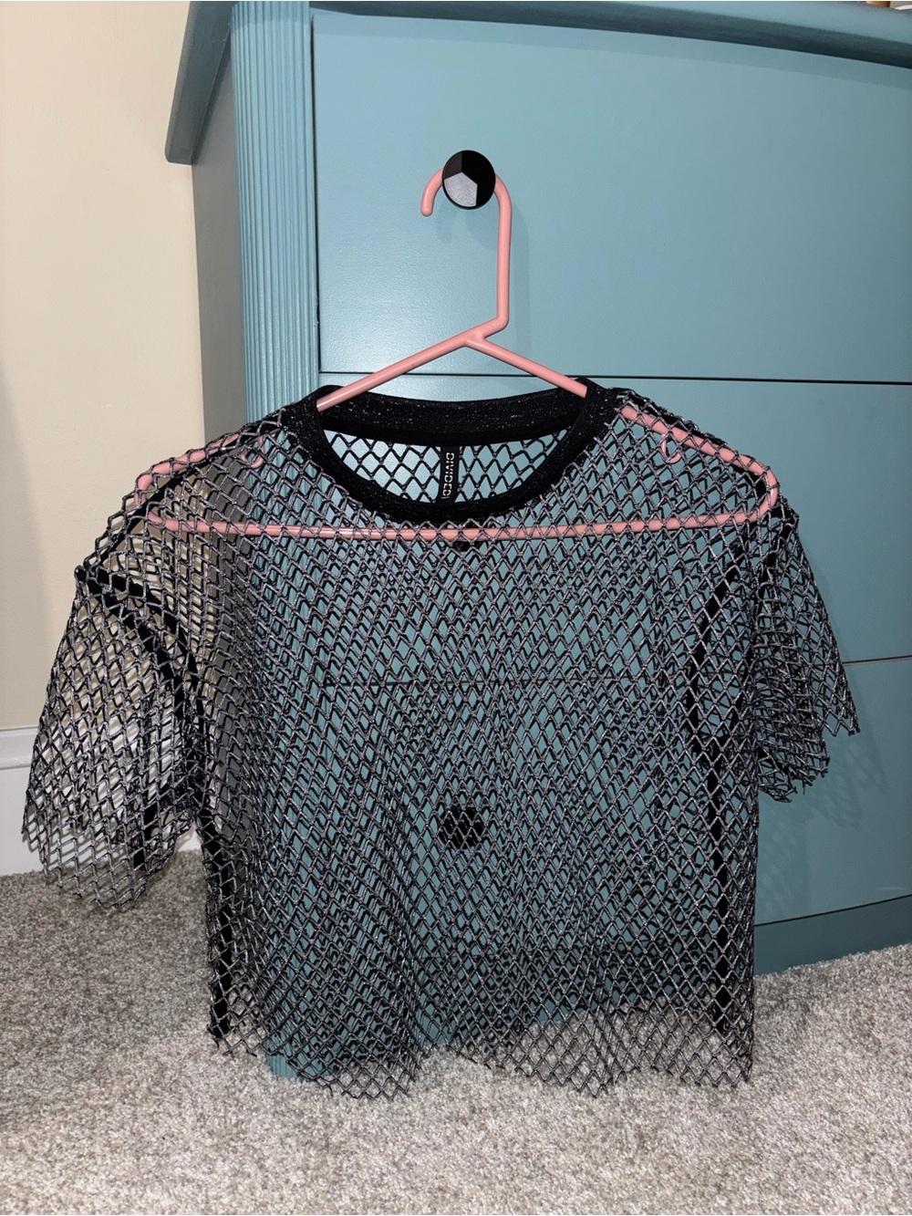 H&M Black Mesh Short Sleeve Crop Top